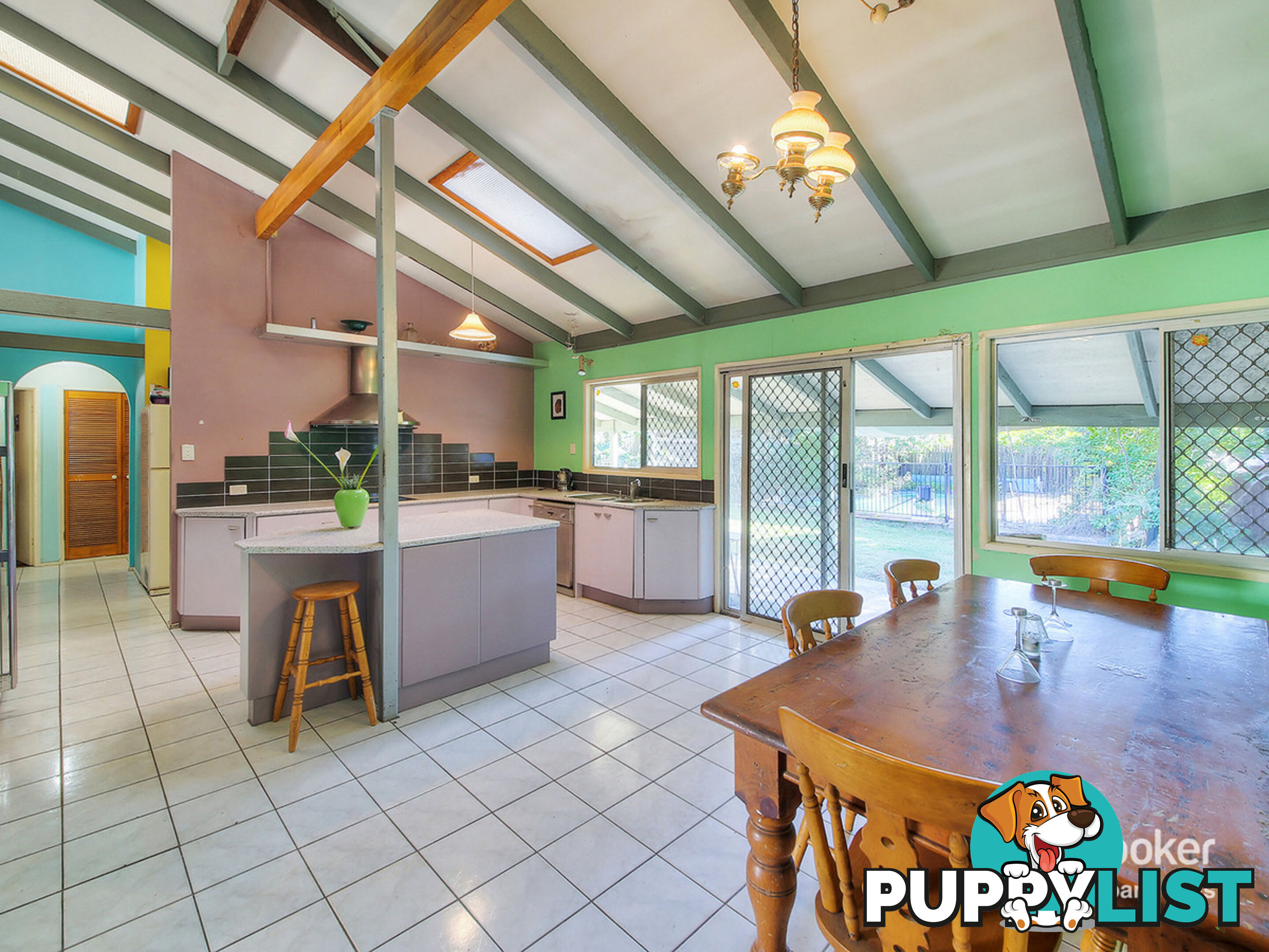 31  Street MACGREGOR QLD 4109