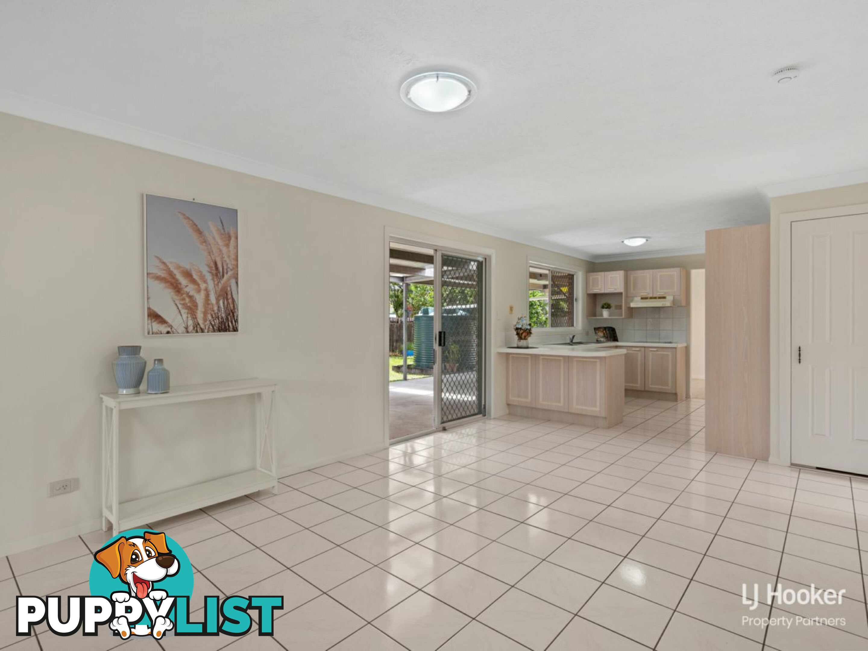 28 Solandra Crescent CALAMVALE QLD 4116