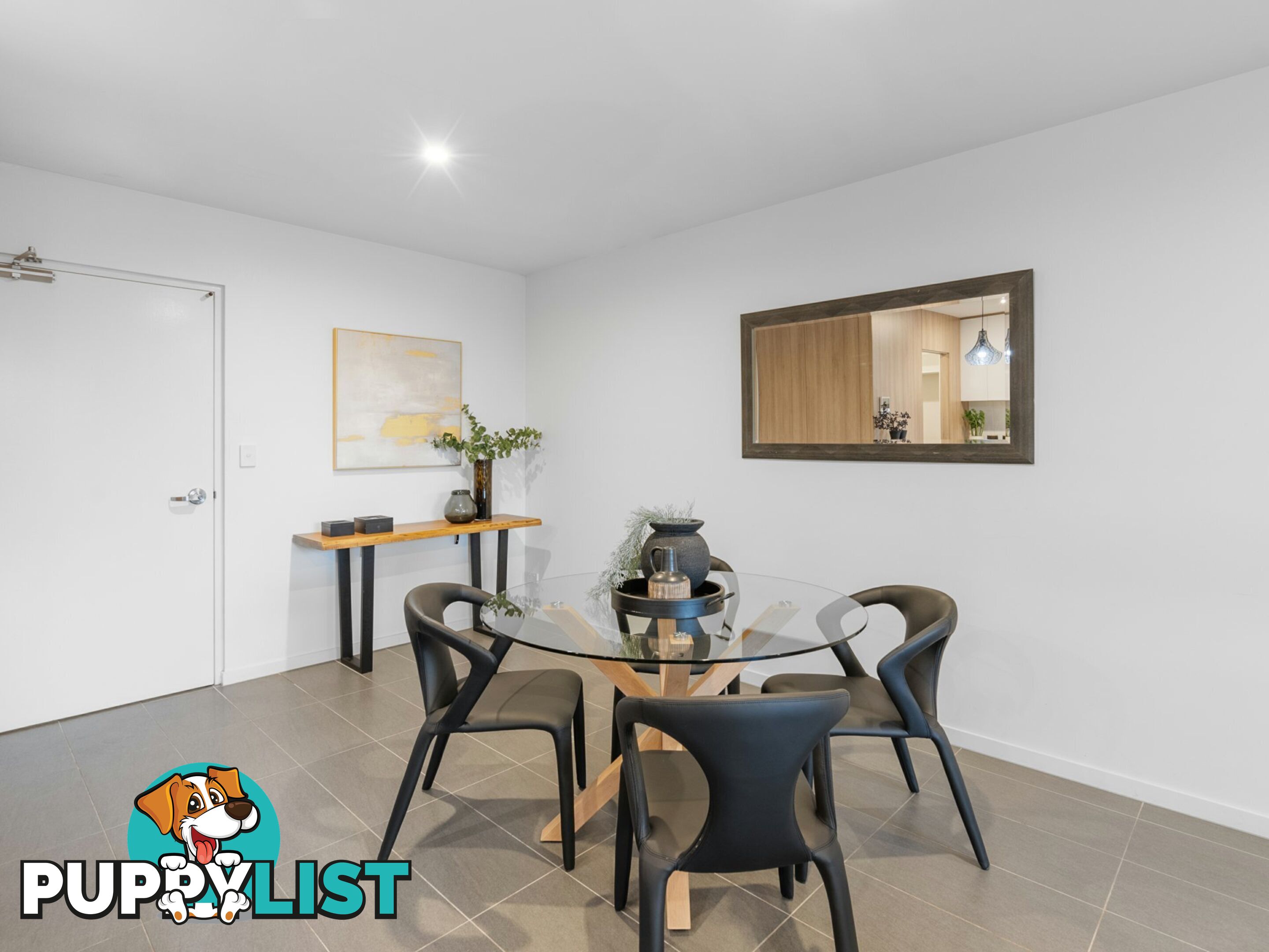 201/6 Lawson Street HAWTHORNE QLD 4171