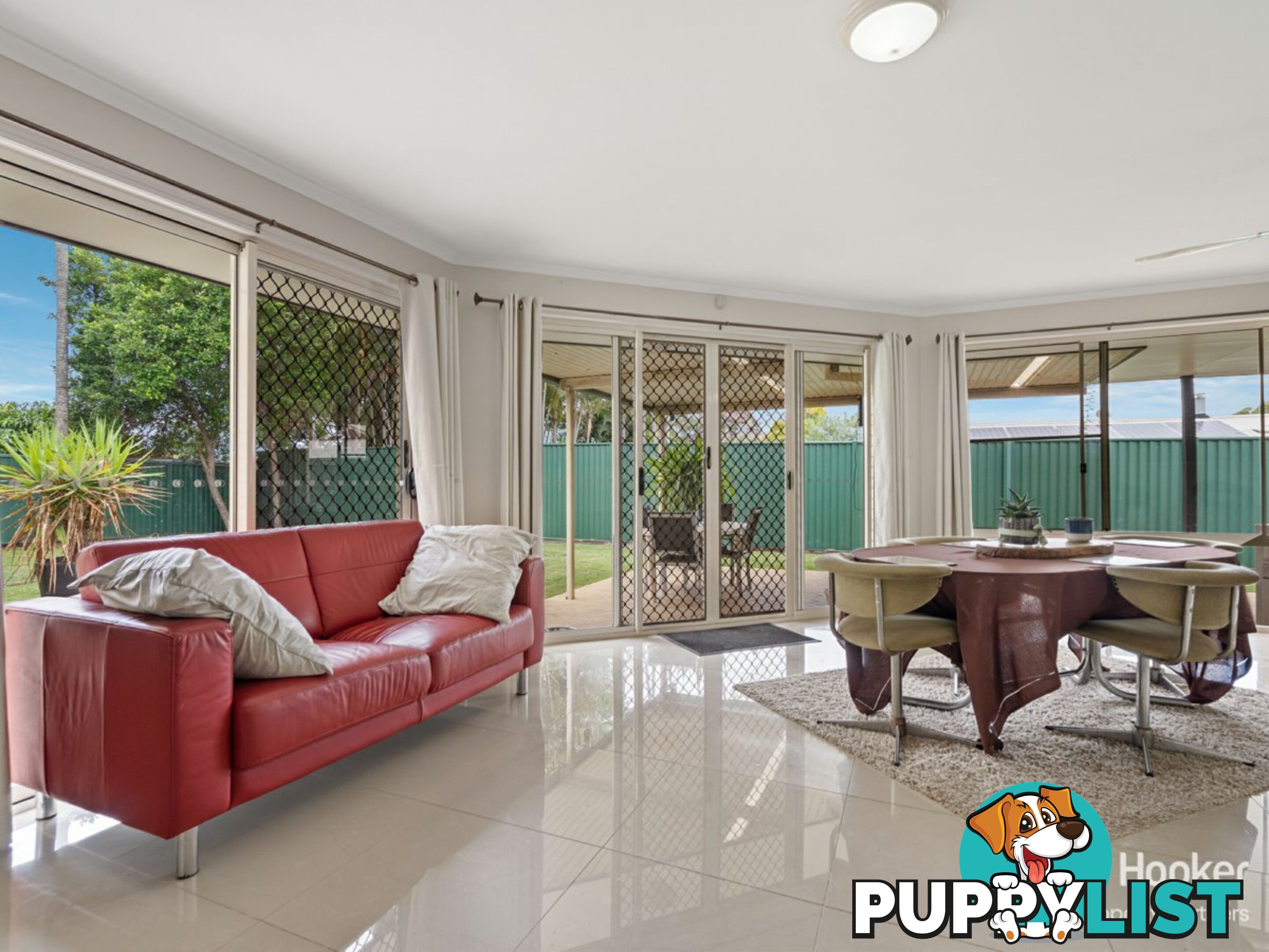 7 Distin Court HILLCREST QLD 4118