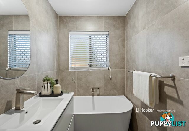 10 Bush Pea Place KURABY QLD 4112