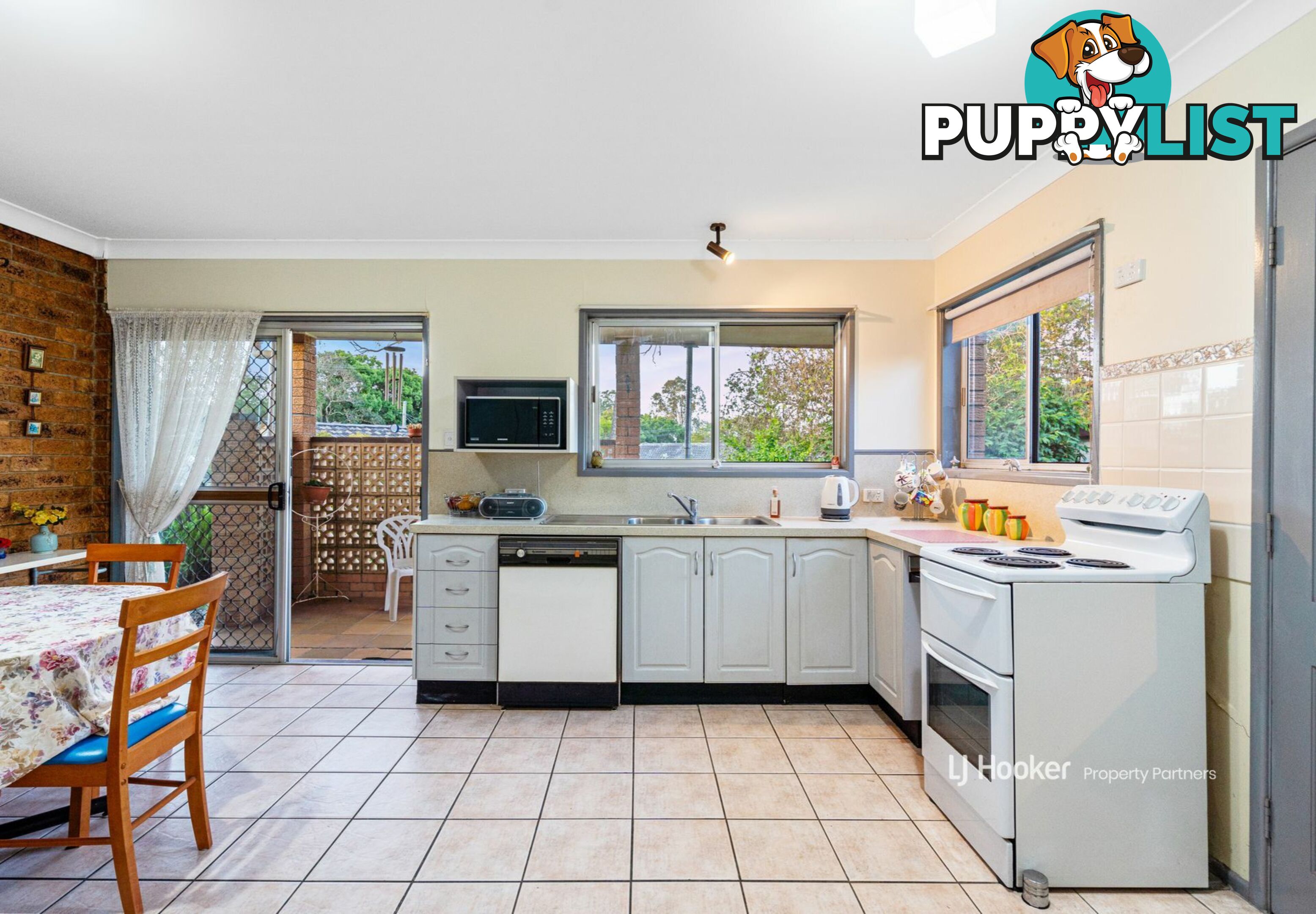 4 Bertie Street SUNNYBANK HILLS QLD 4109