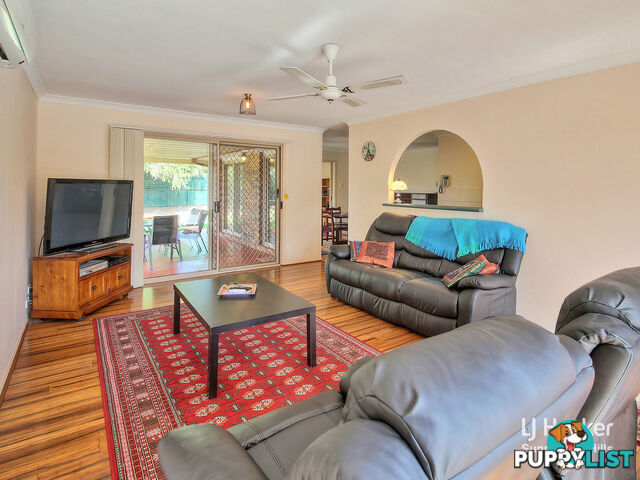 30 Coolgardie Street SUNNYBANK HILLS QLD 4109