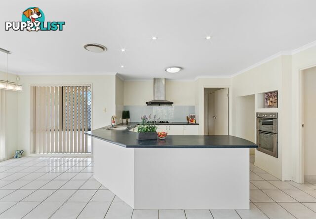 8 Lancaster Circuit STRETTON QLD 4116