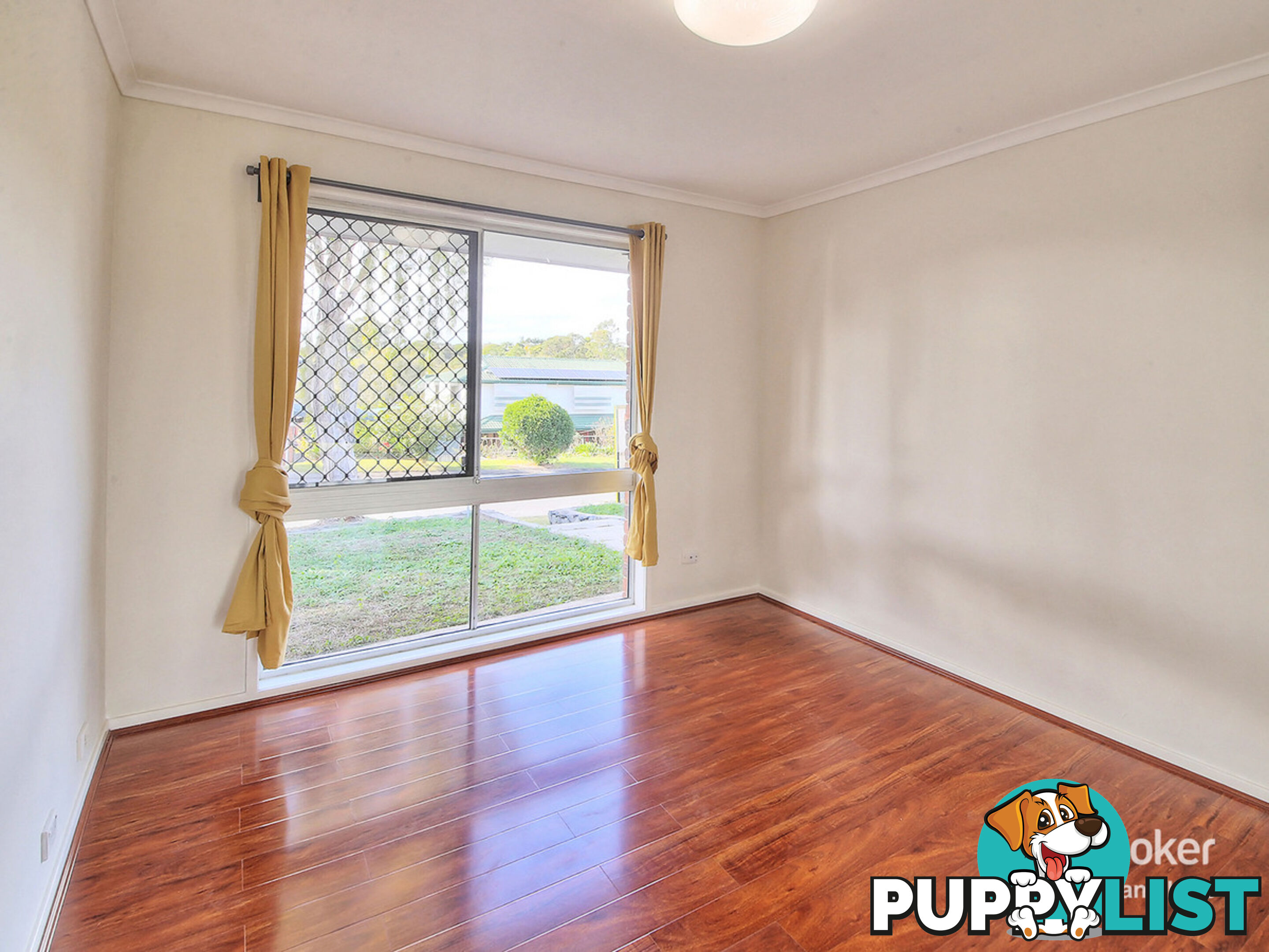 61 Calliope Street RUNCORN QLD 4113