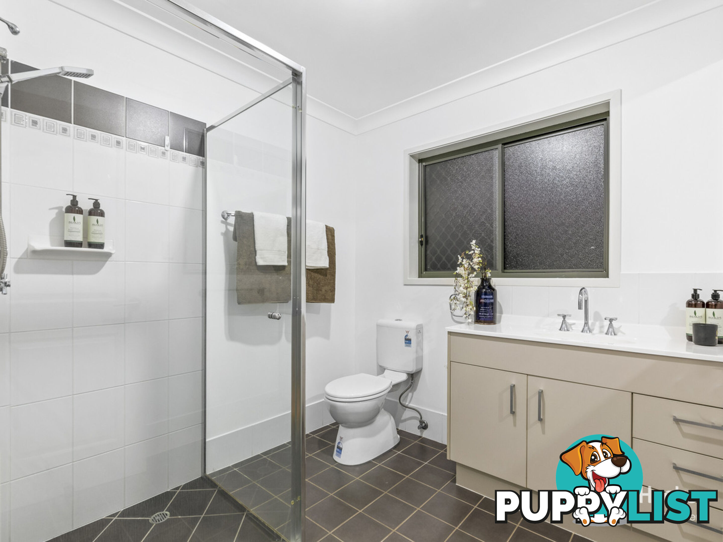 23 Pear Street RUNCORN QLD 4113