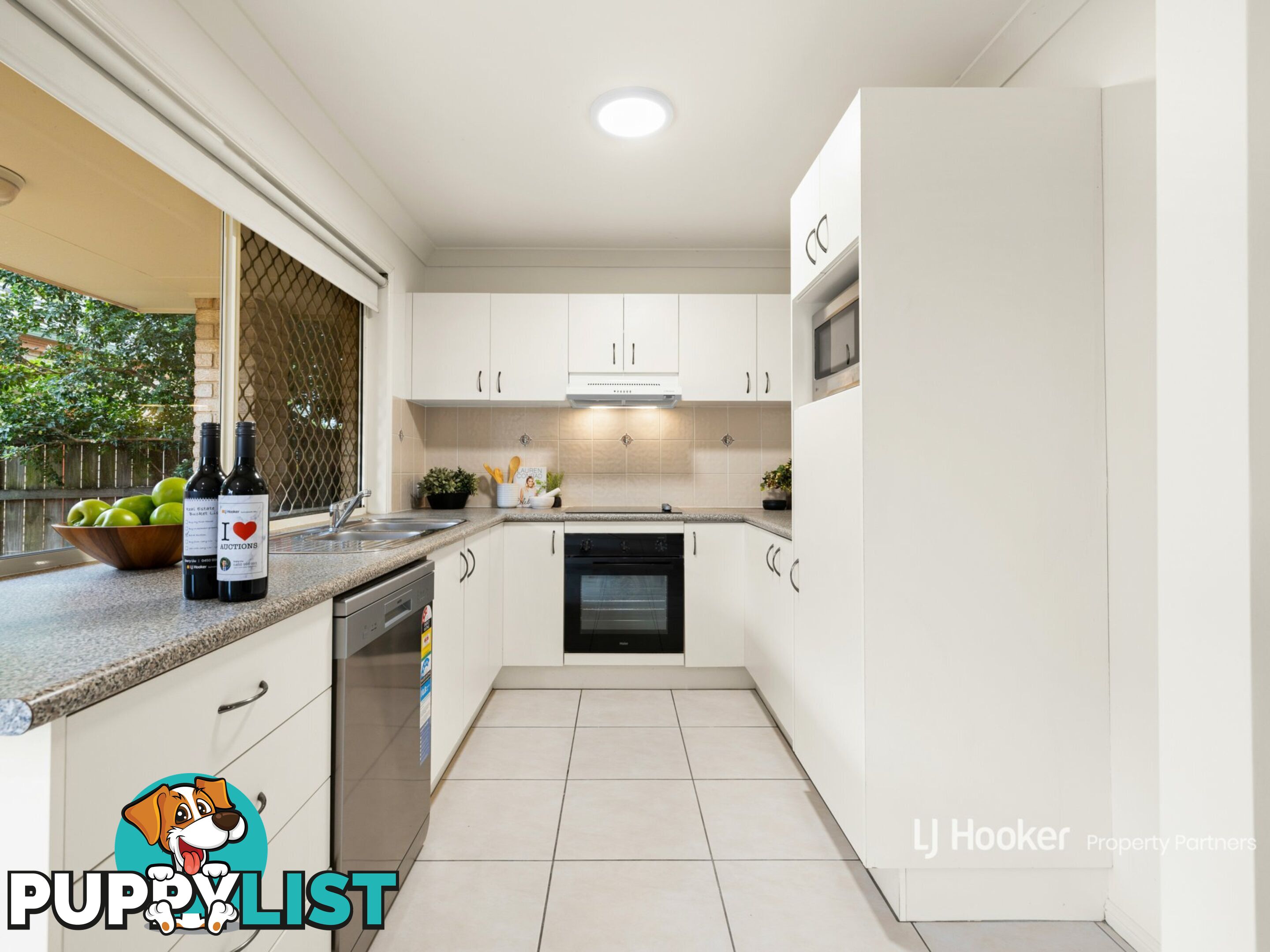 56/8 Luke Close SUNNYBANK HILLS QLD 4109