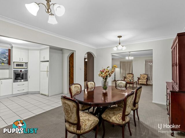 19 Panama Street WISHART QLD 4122