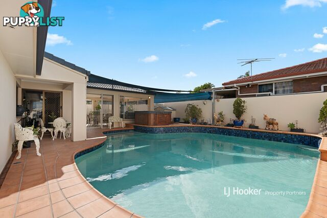 16 Lingle Street ROBERTSON QLD 4109