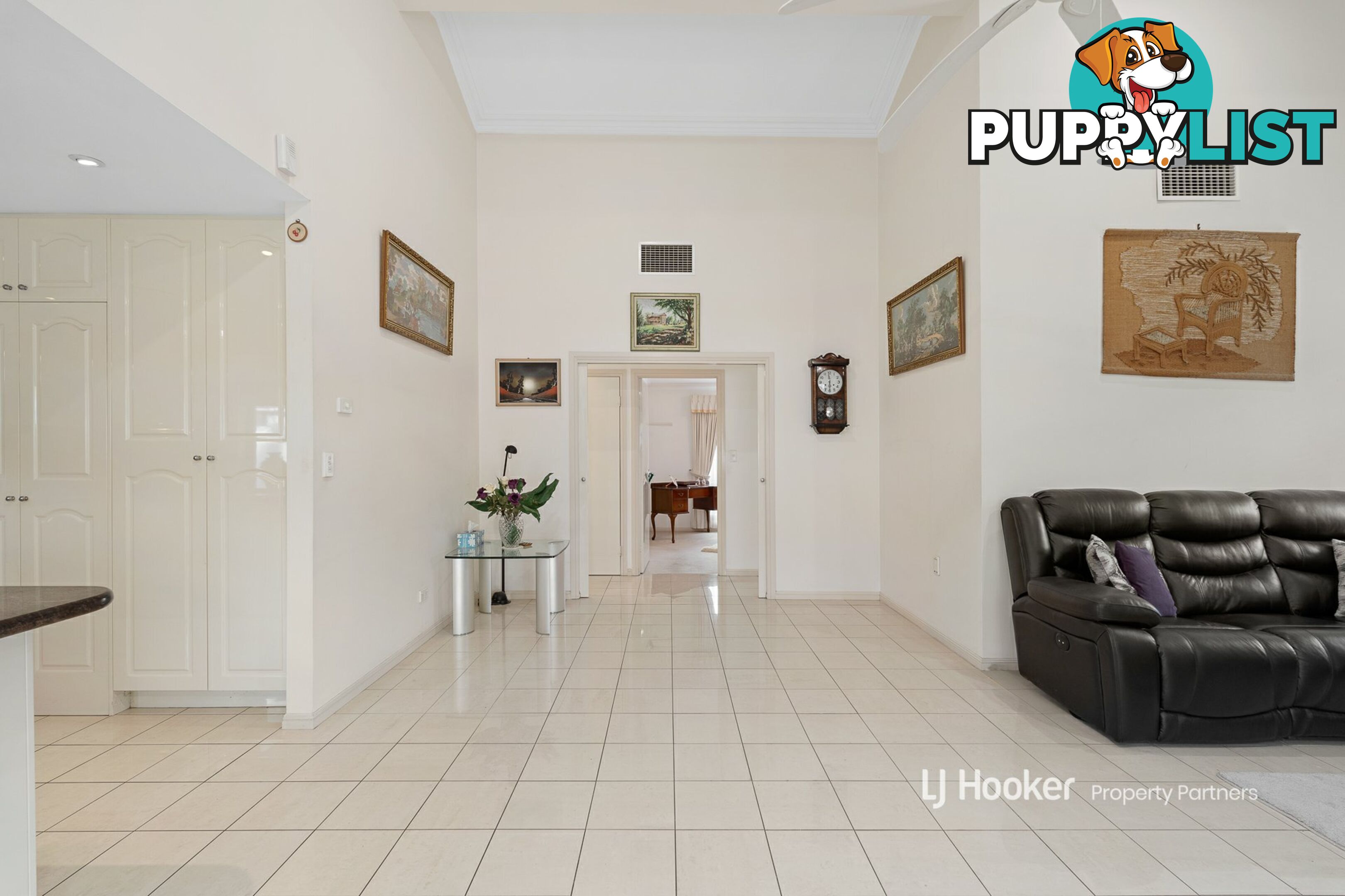 16 Lingle Street ROBERTSON QLD 4109