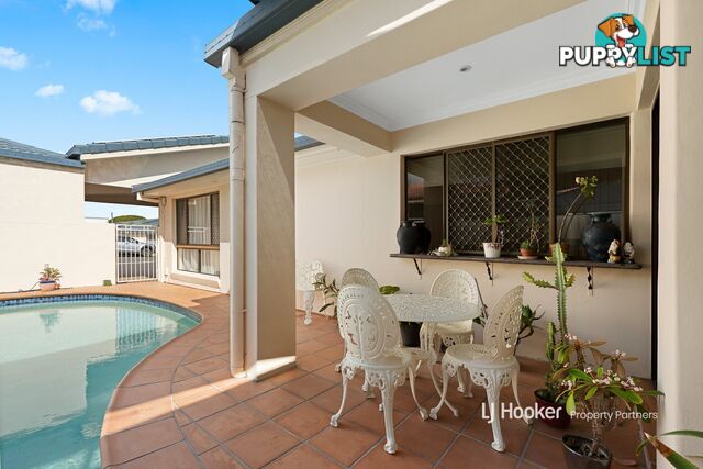 16 Lingle Street ROBERTSON QLD 4109