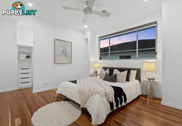 110 The Parkway STRETTON QLD 4116