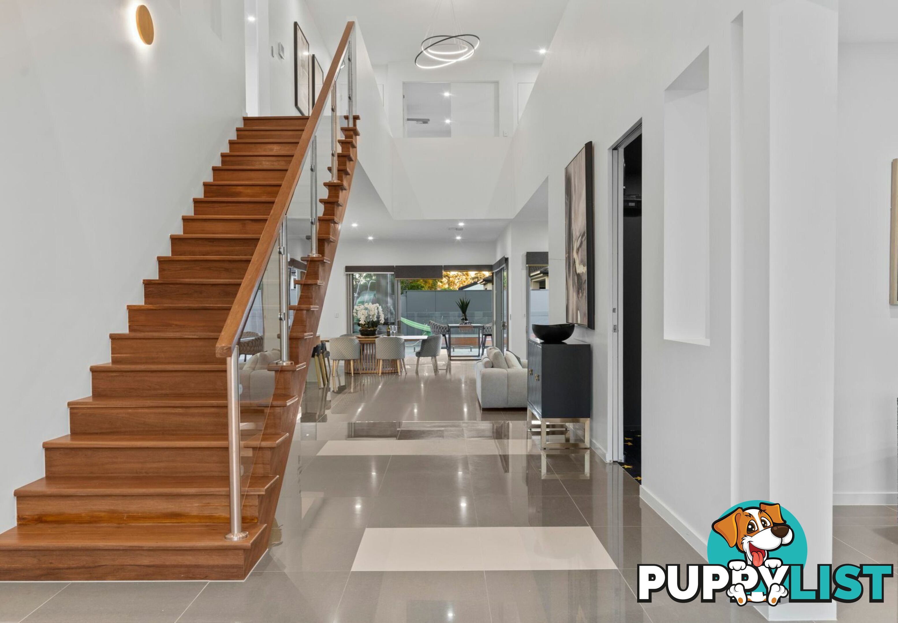 110 The Parkway STRETTON QLD 4116