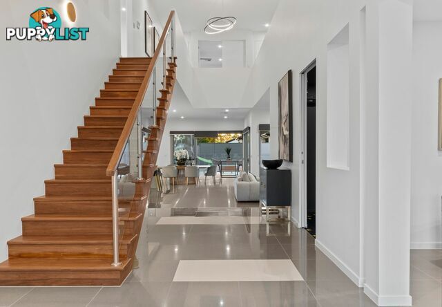 110 The Parkway STRETTON QLD 4116