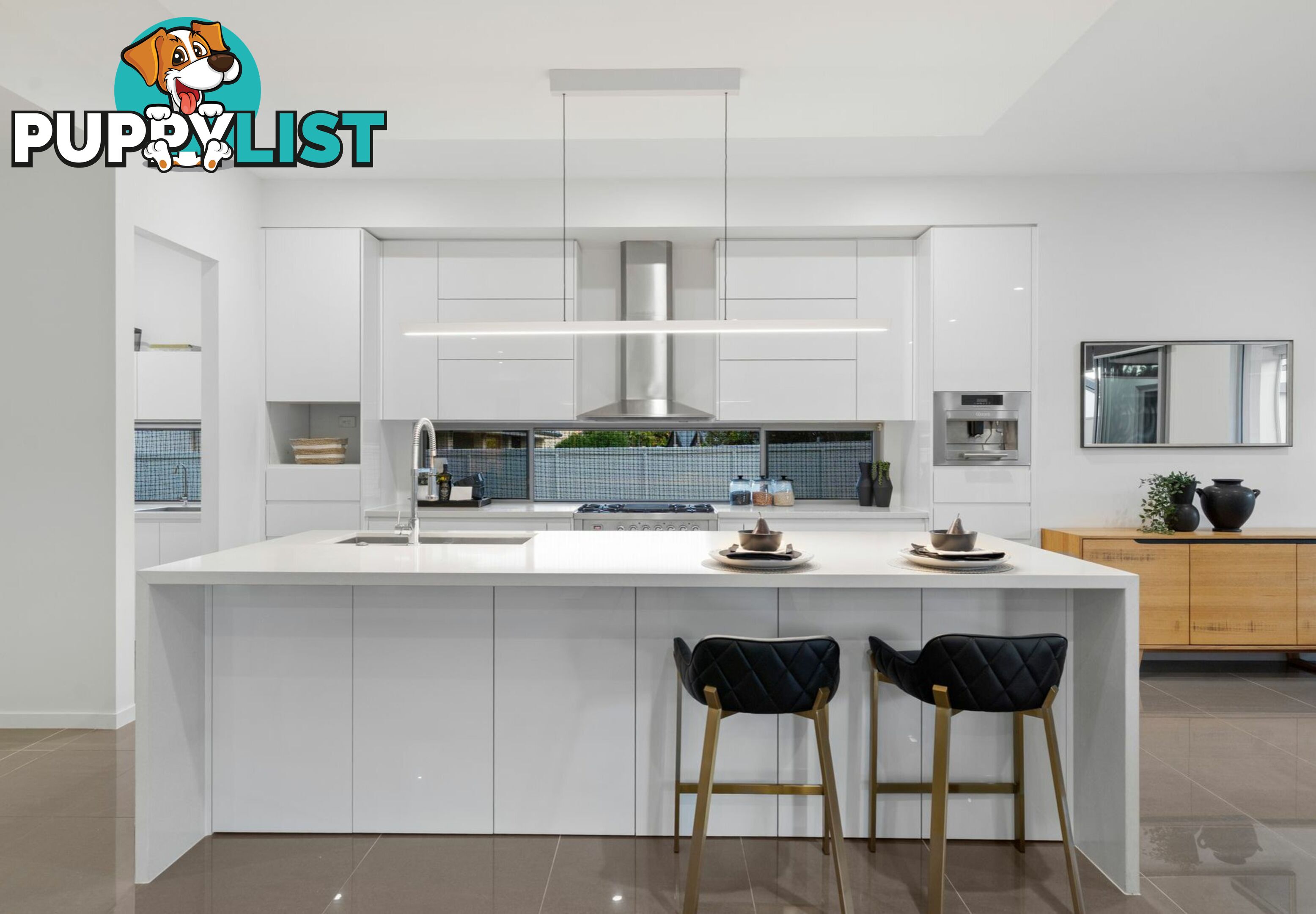 110 The Parkway STRETTON QLD 4116
