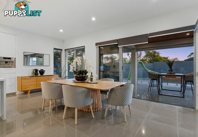 110 The Parkway STRETTON QLD 4116