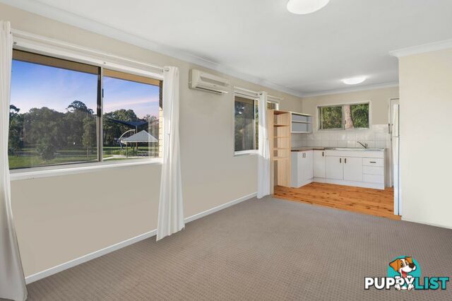 15 Bedser Street MACGREGOR QLD 4109