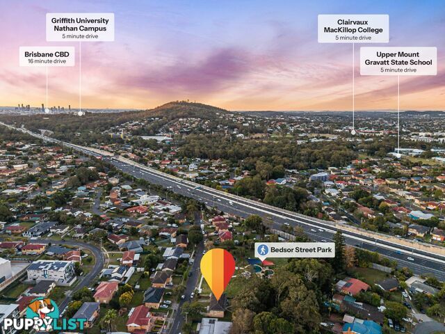 15 Bedser Street MACGREGOR QLD 4109