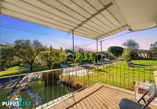 15 Bedser Street MACGREGOR QLD 4109