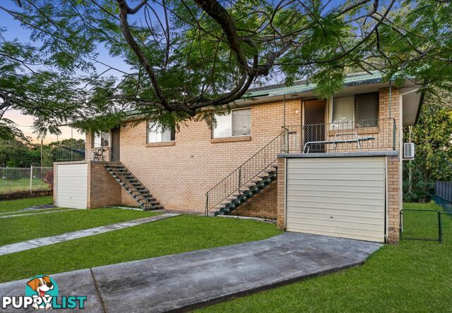 15 Bedser Street MACGREGOR QLD 4109