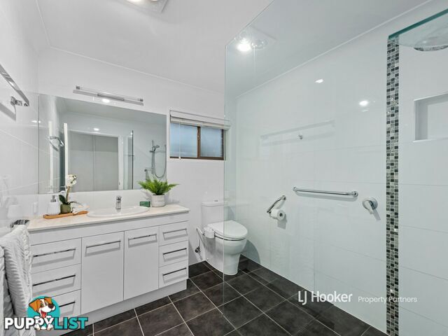 5 Adnar Street WISHART QLD 4122