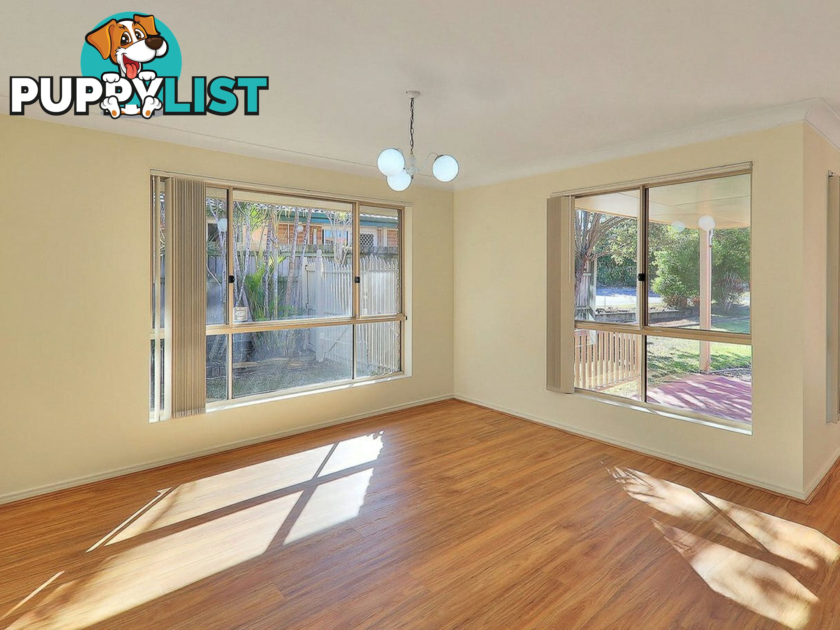 15 Dunoola Place PARKINSON QLD 4115