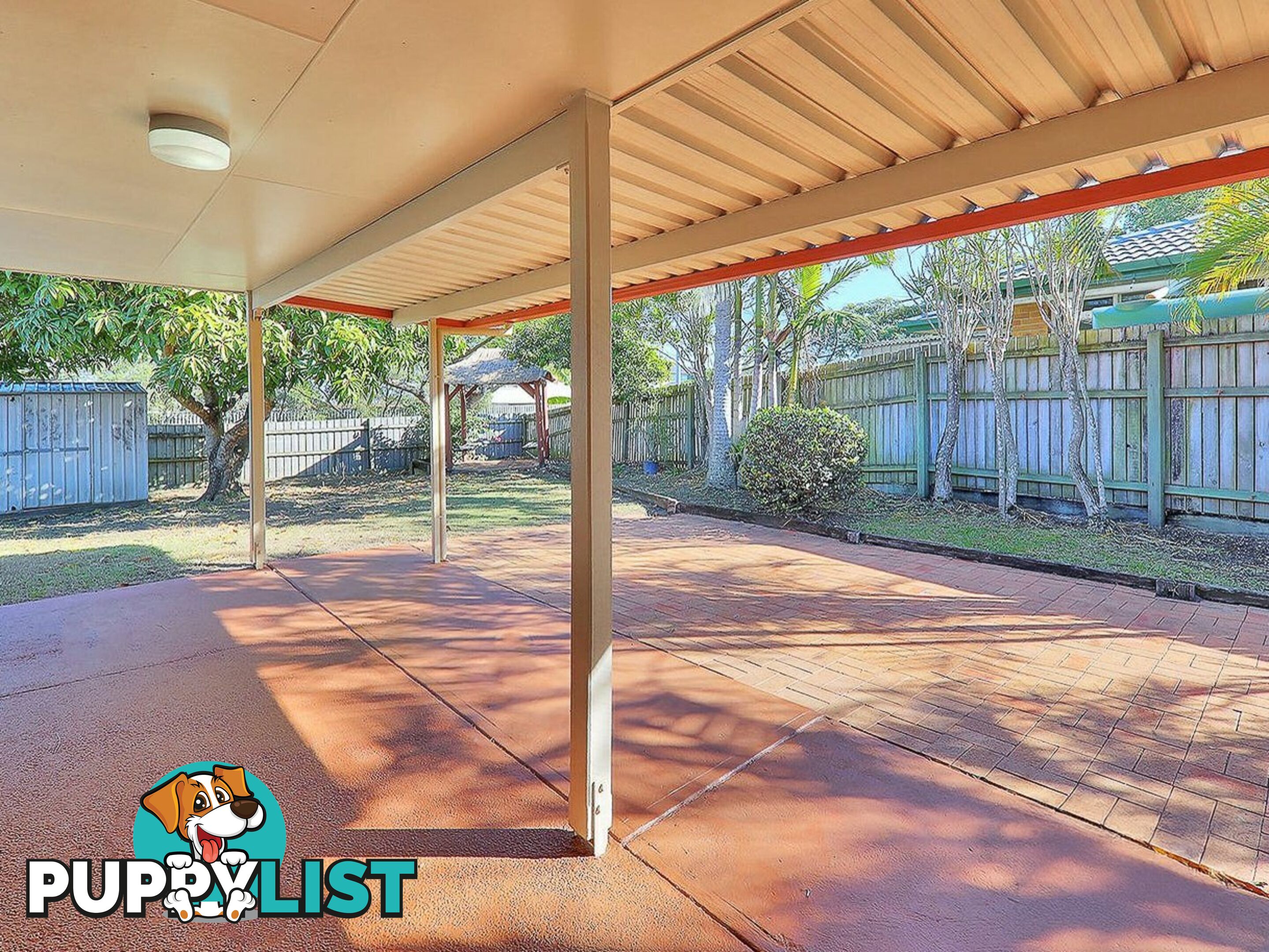 15 Dunoola Place PARKINSON QLD 4115