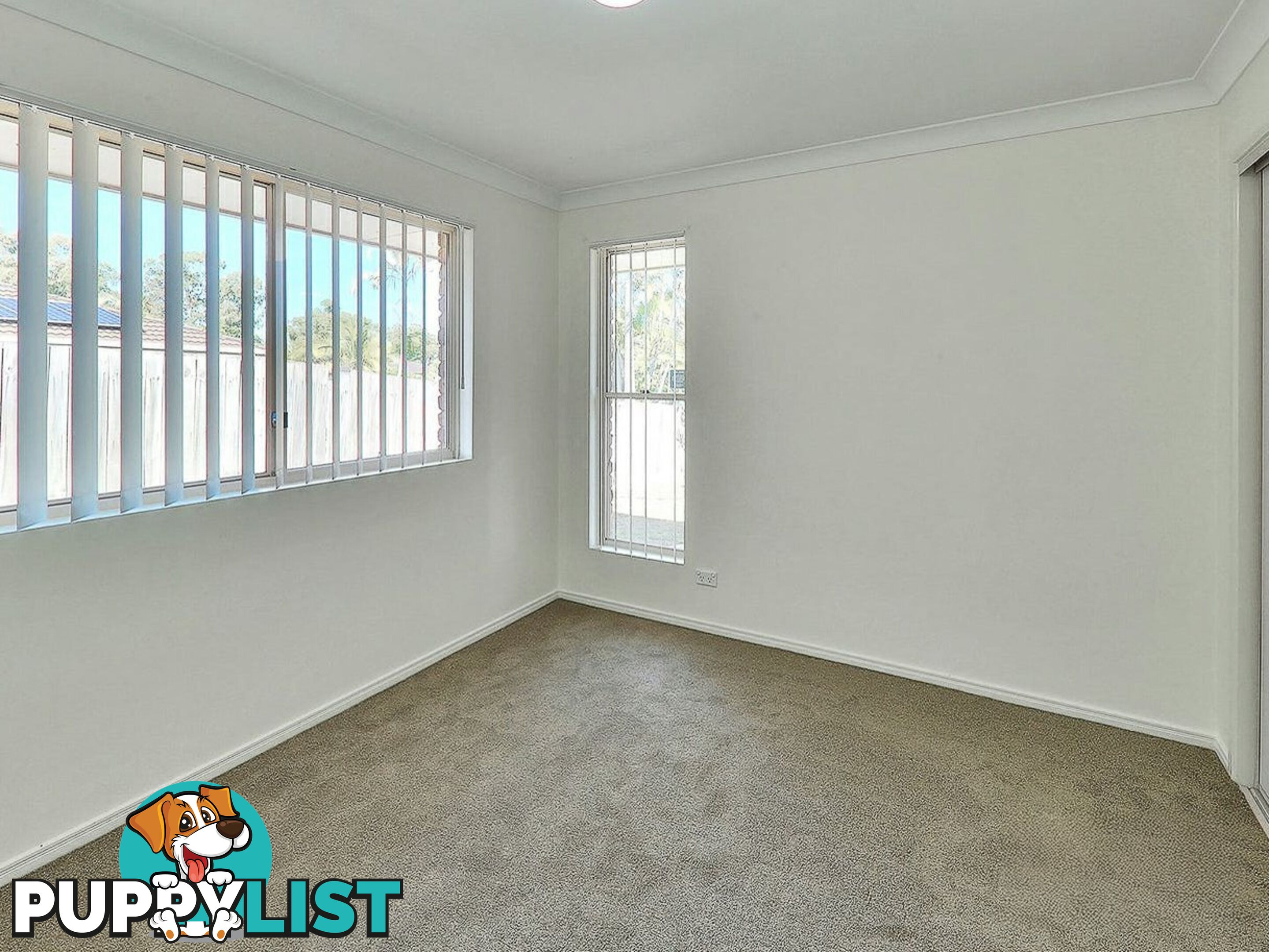 15 Dunoola Place PARKINSON QLD 4115