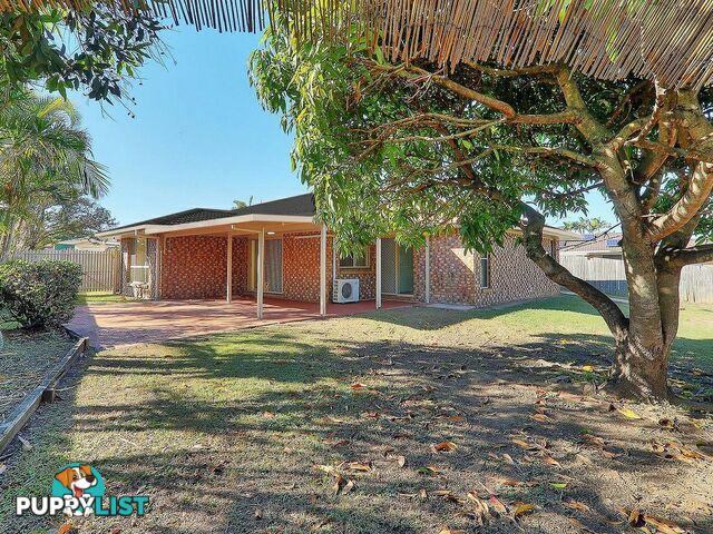 15 Dunoola Place PARKINSON QLD 4115