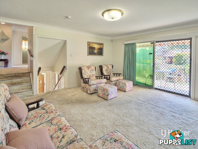 59  Road SUNNYBANK HILLS QLD 4109