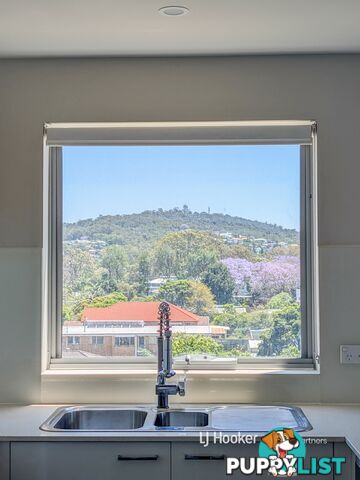 1424/1-5 Cremin Street UPPER MOUNT GRAVATT QLD 4122