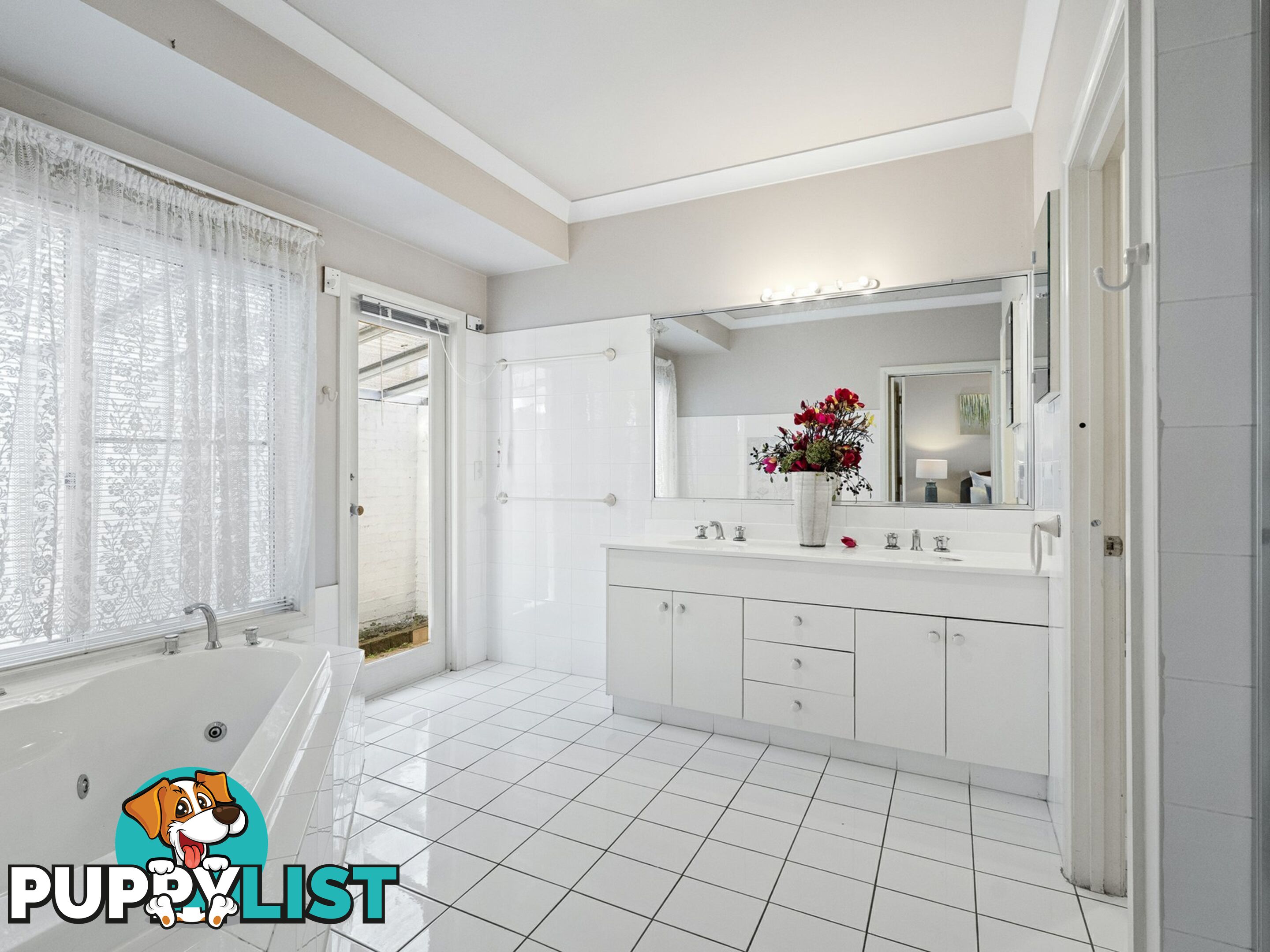 160 Hellawell Road SUNNYBANK HILLS QLD 4109