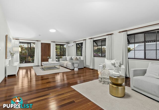23 Sovereign Close WISHART QLD 4122