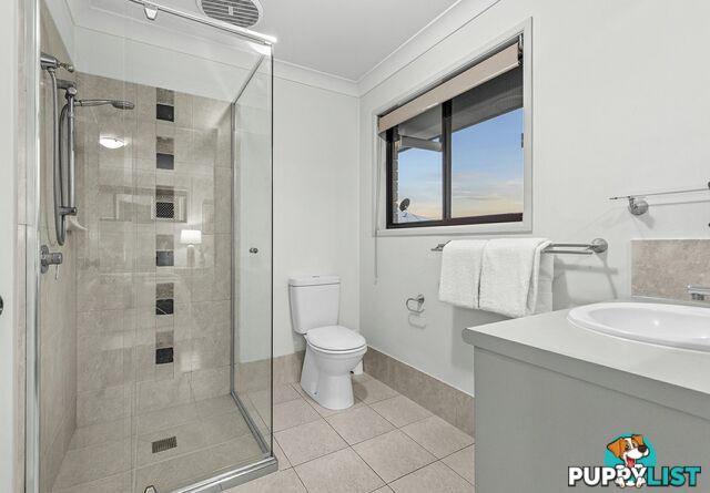 23 Sovereign Close WISHART QLD 4122