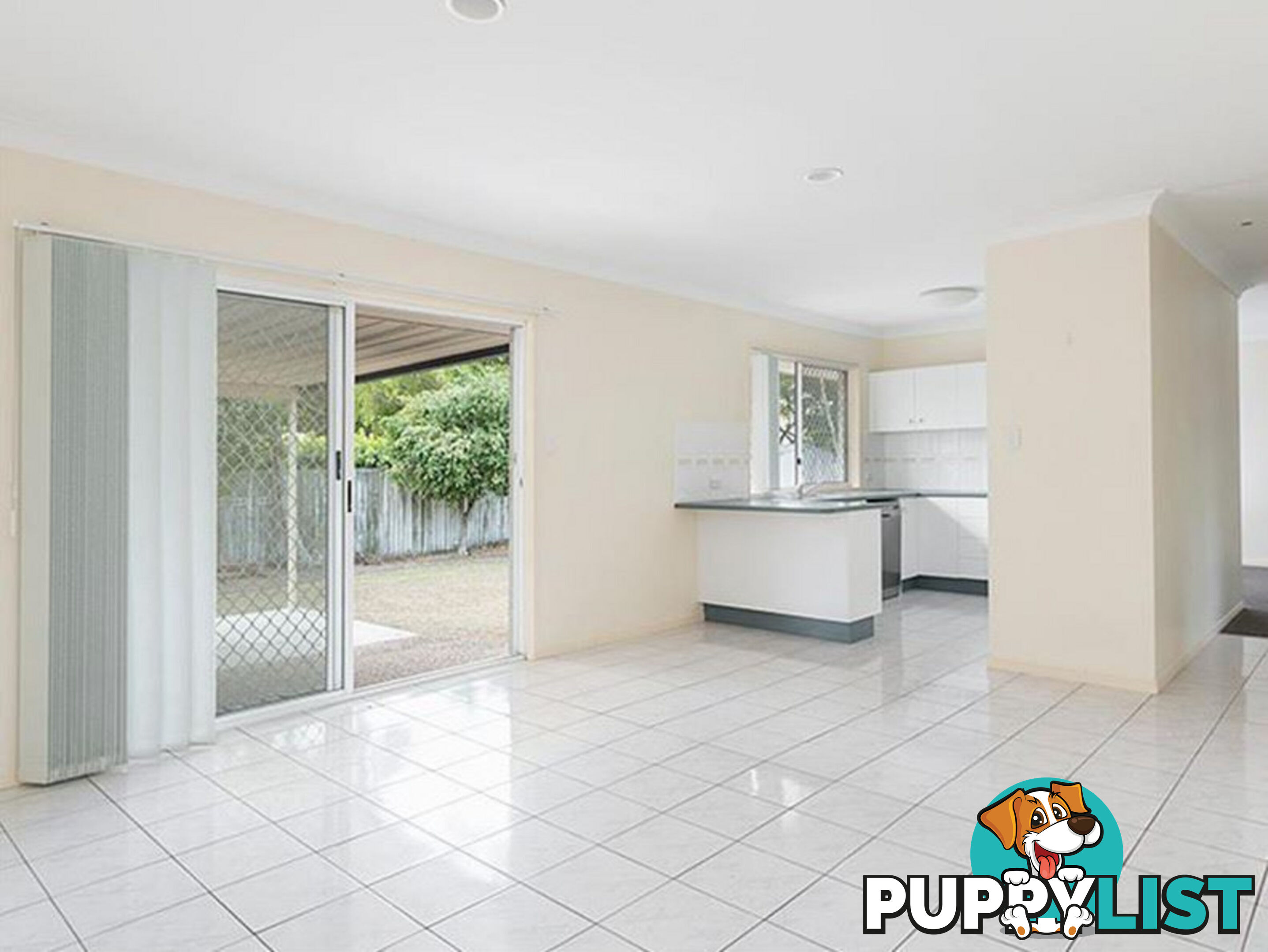 27 The Avenue SUNNYBANK HILLS QLD 4109