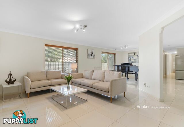 105 Bannockburn Crescent PARKINSON QLD 4115