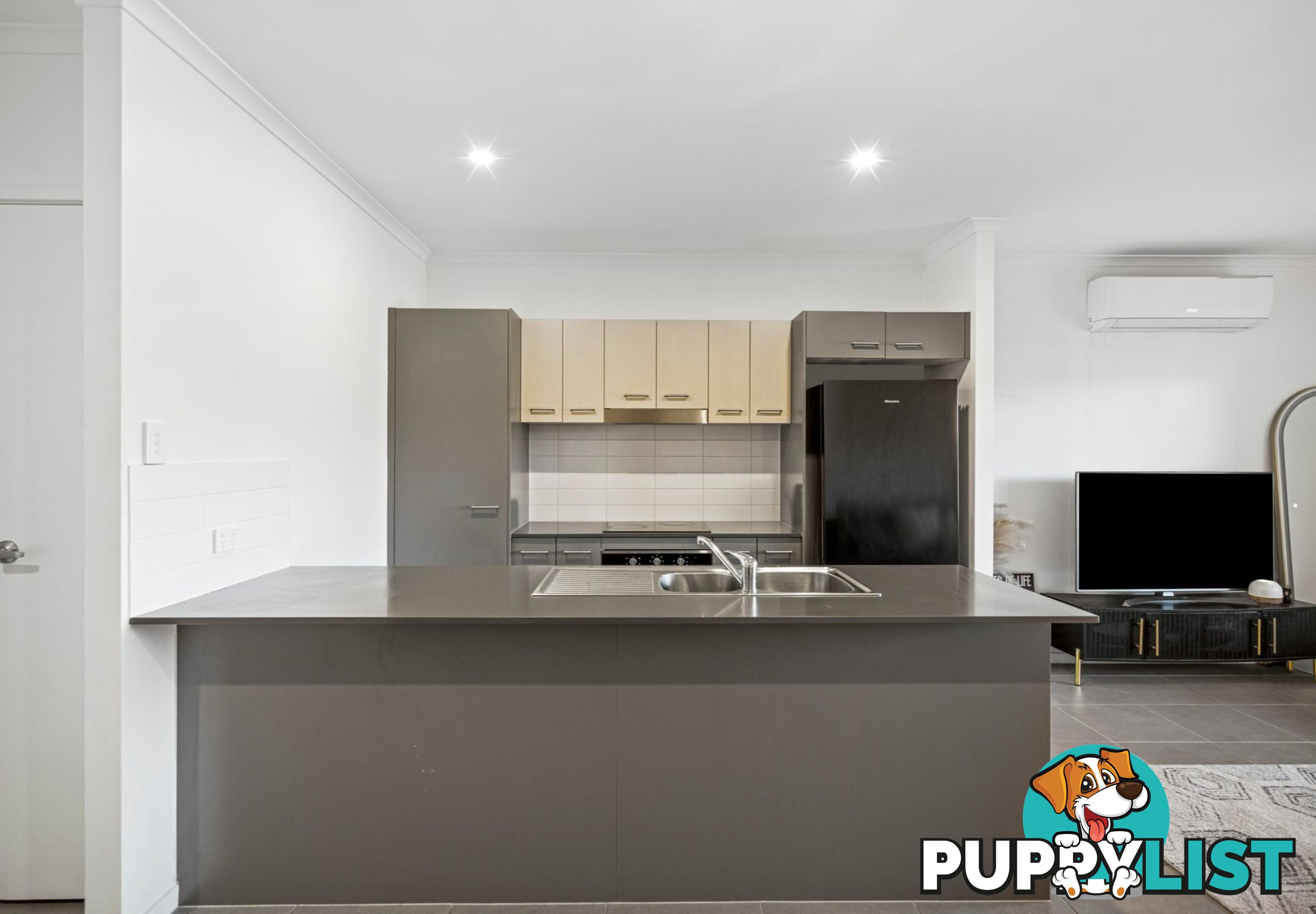 11 Beat Street RIPLEY QLD 4306