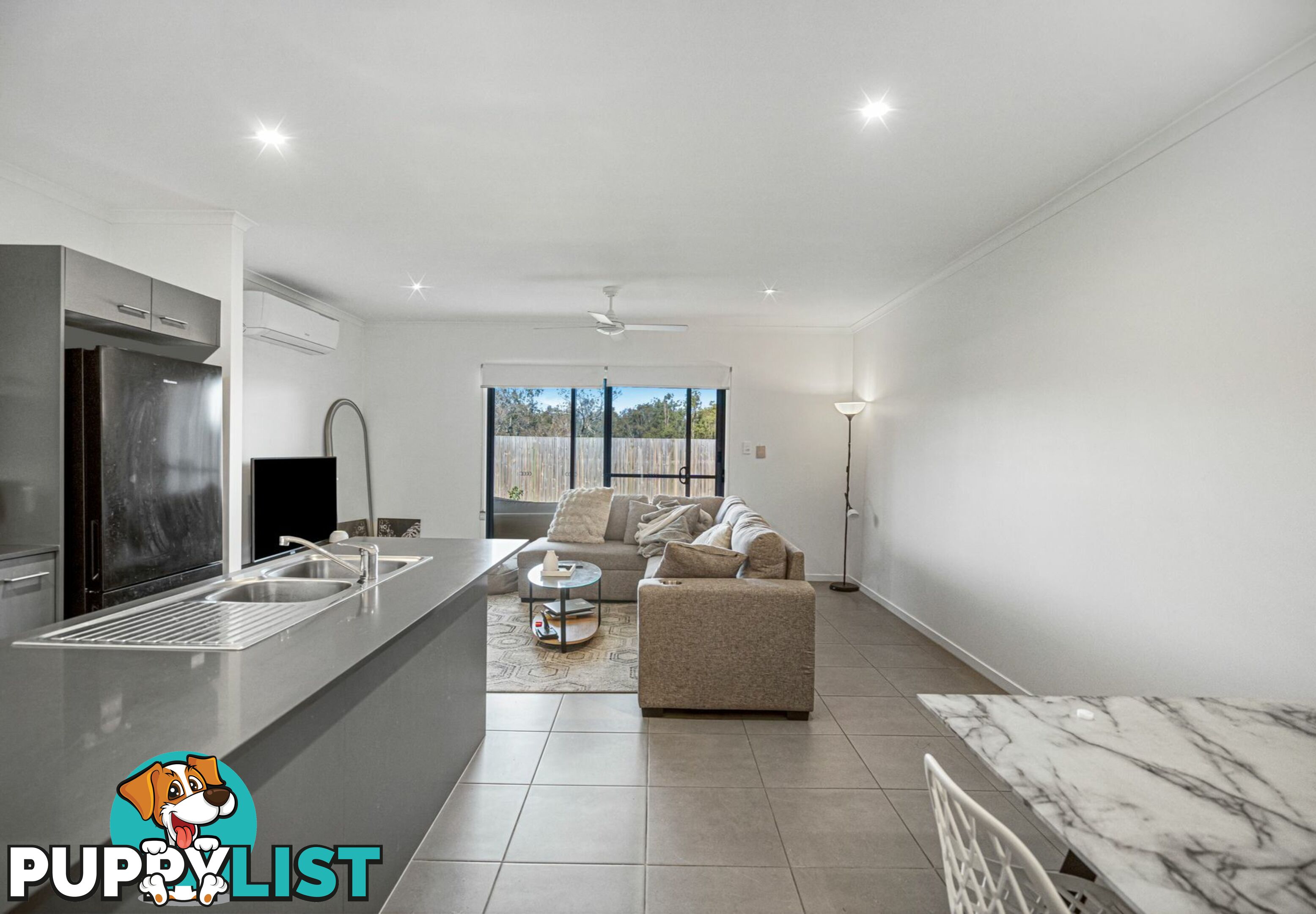 11 Beat Street RIPLEY QLD 4306