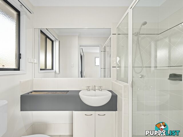 25/25 Buckingham Place EIGHT MILE PLAINS QLD 4113