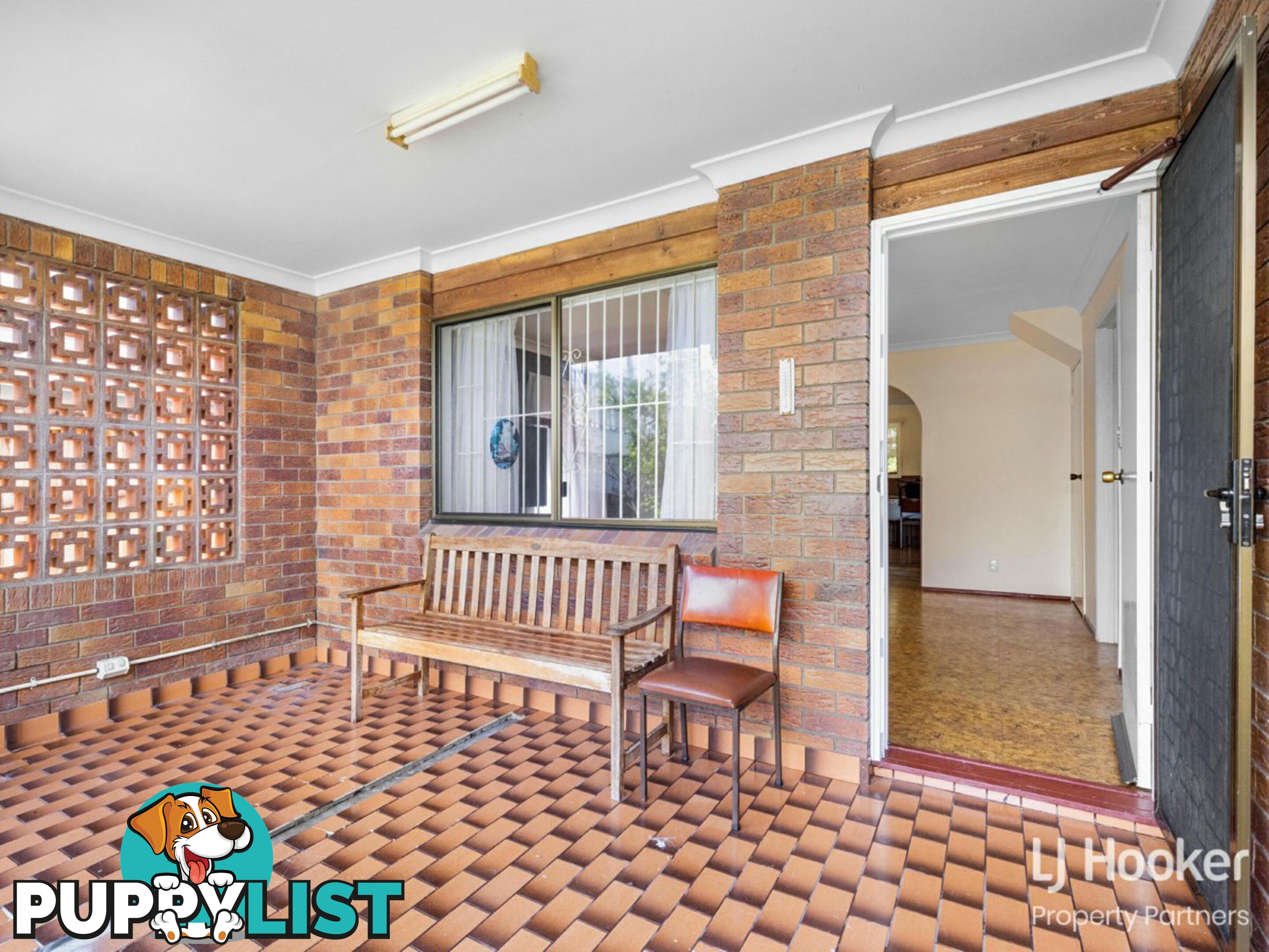 32A Hockings Street HOLLAND PARK WEST QLD 4121