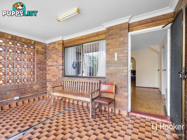 32A Hockings Street HOLLAND PARK WEST QLD 4121