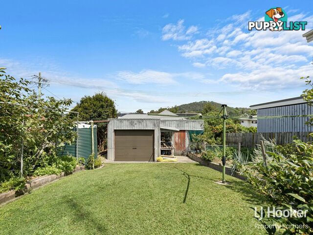 32A Hockings Street HOLLAND PARK WEST QLD 4121