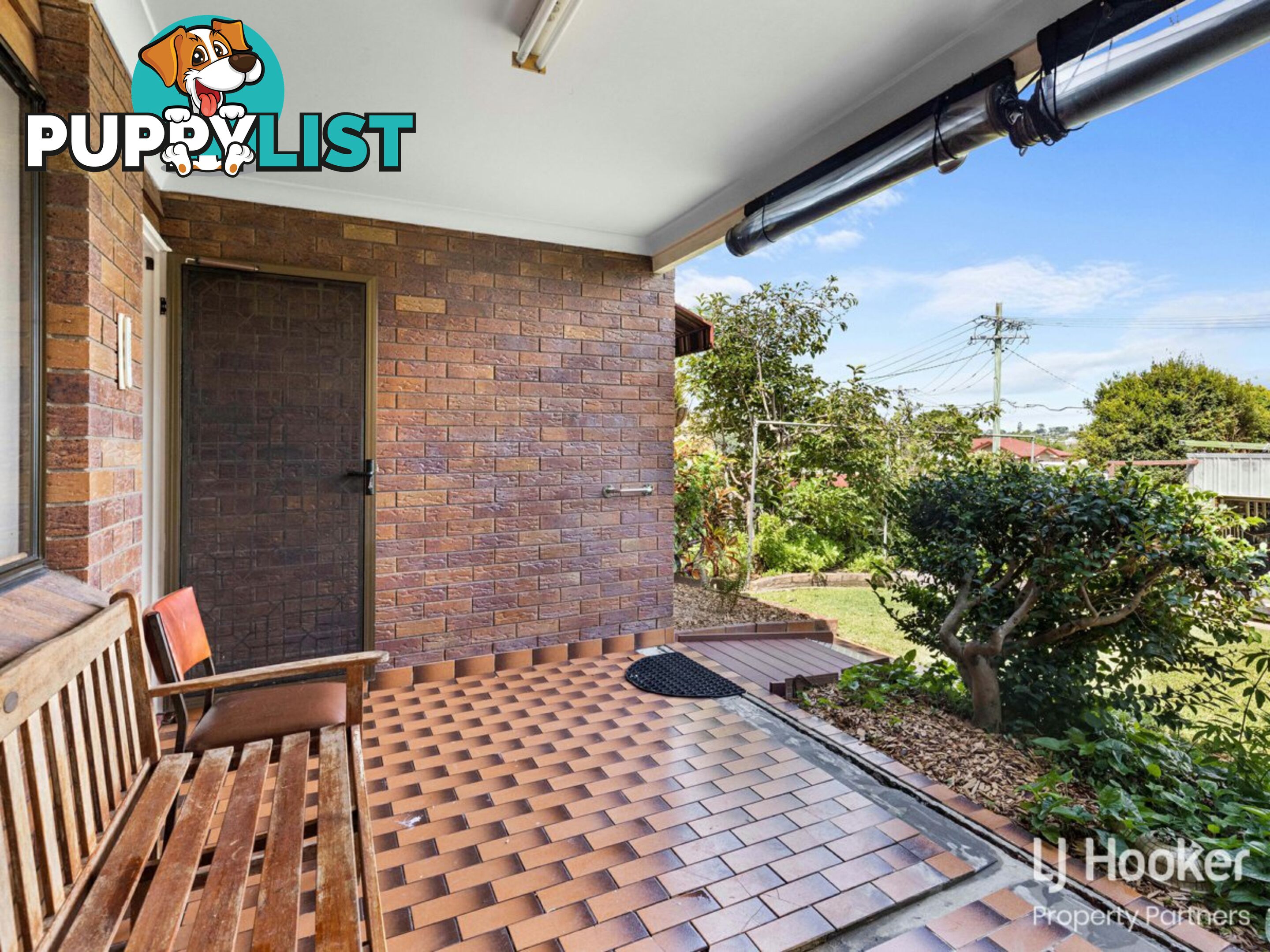 32A Hockings Street HOLLAND PARK WEST QLD 4121