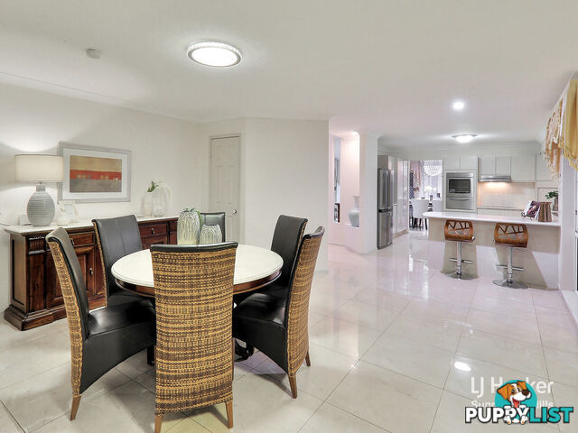 27 Michigan Crescent PARKINSON QLD 4115