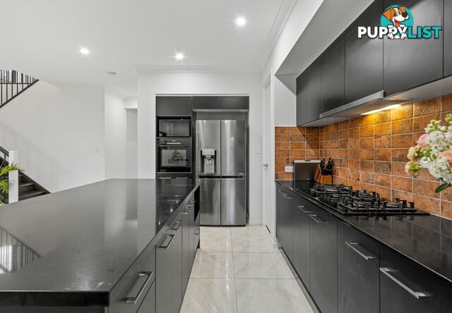 46 Abbeydale Road GREENBANK QLD 4124