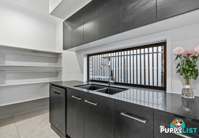 46 Abbeydale Road GREENBANK QLD 4124