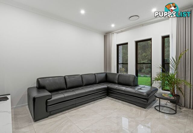 46 Abbeydale Road GREENBANK QLD 4124