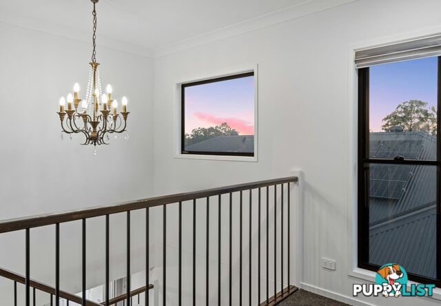 46 Abbeydale Road GREENBANK QLD 4124