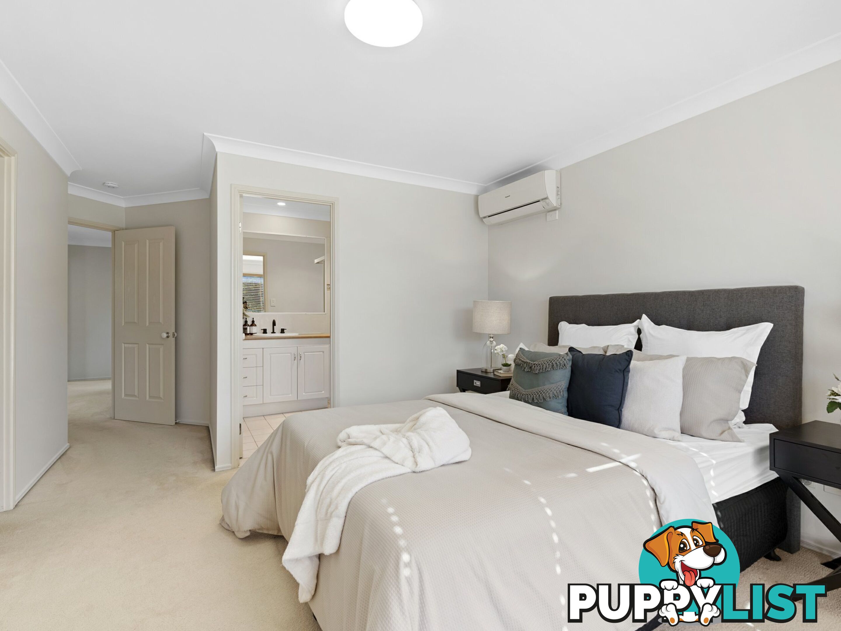 21 Yvonne Road EIGHT MILE PLAINS QLD 4113