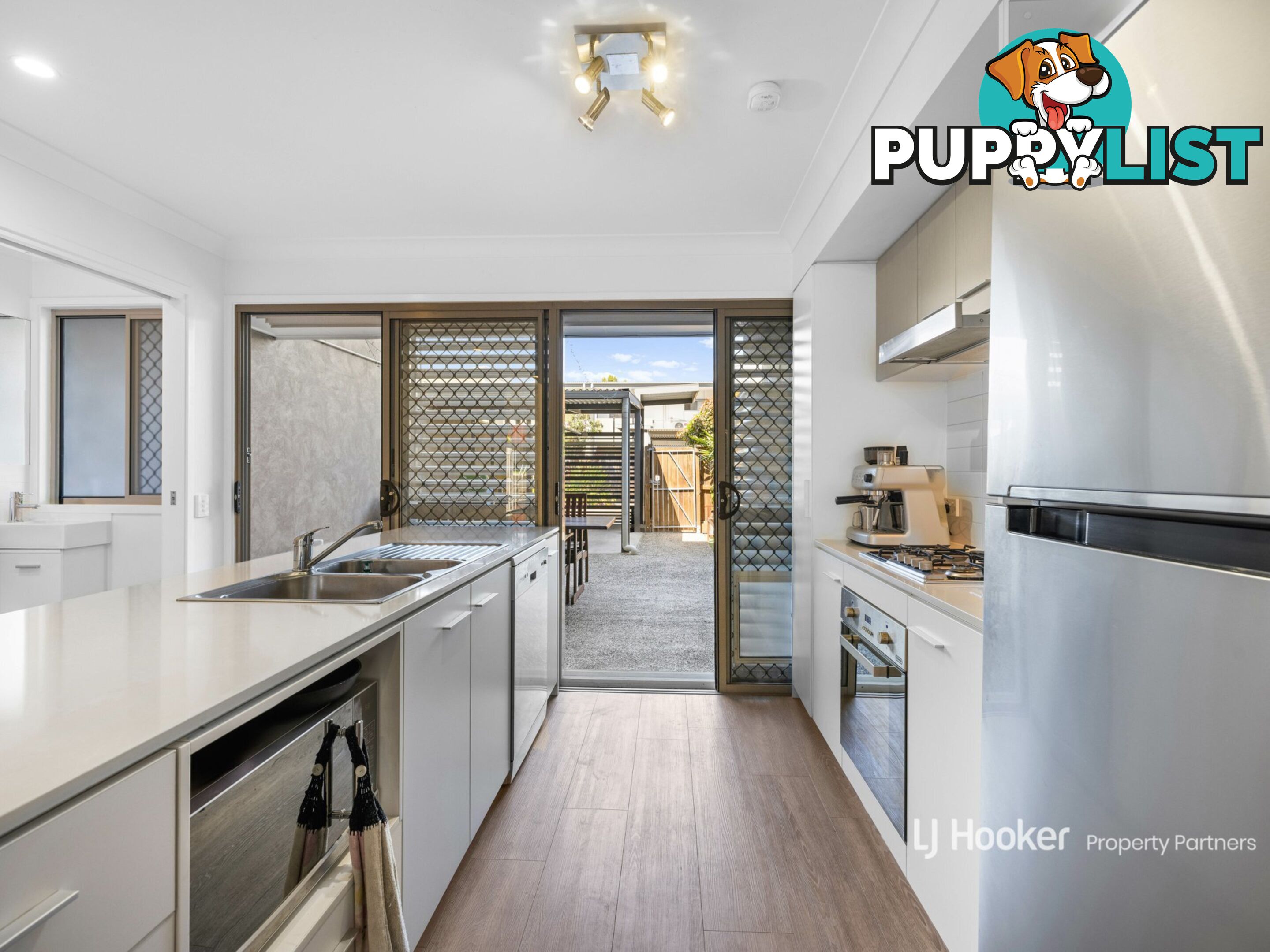 102/18 Bland Street COOPERS PLAINS QLD 4108